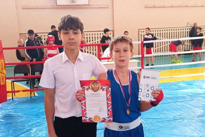 Представительный турнир показал: в Новотроицкой школе бокса подрастает достойная смена