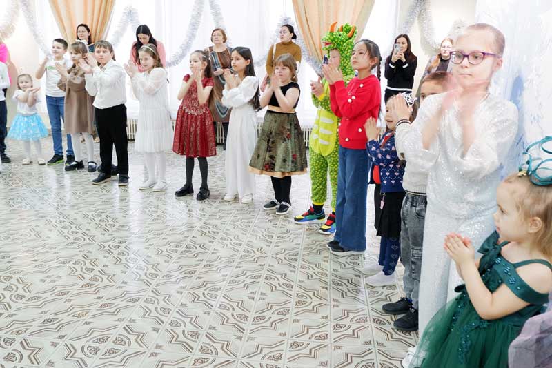 Новотроицкая детвора стала участниками вечера «Новогодних премудростей»