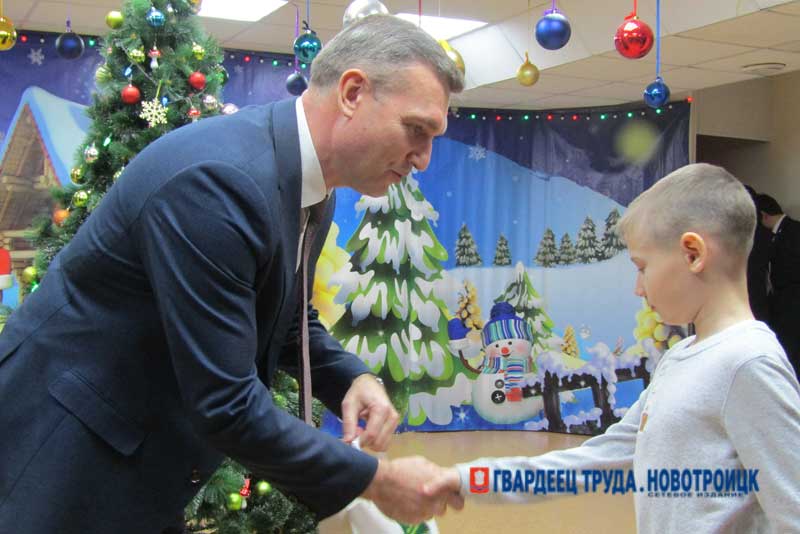 Под Новый год исполнились заветные желания юных новотройчан