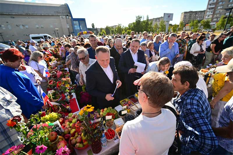 «Добрым людям на загляденье»: в Новотроицке прошёл ежегодный конкурс садоводов-любителей